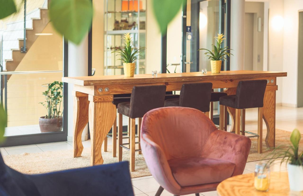 Tailormade Hotel Stans Sued Kültér fotó